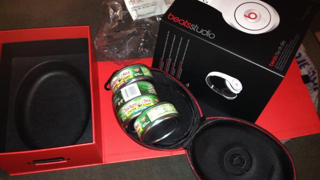 Family Opens Beats Headphones On Christmas, Finds Tuna Instead