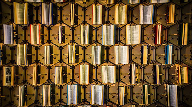 This Animatronic Wall Of Books Moves In Time With Library Visitors