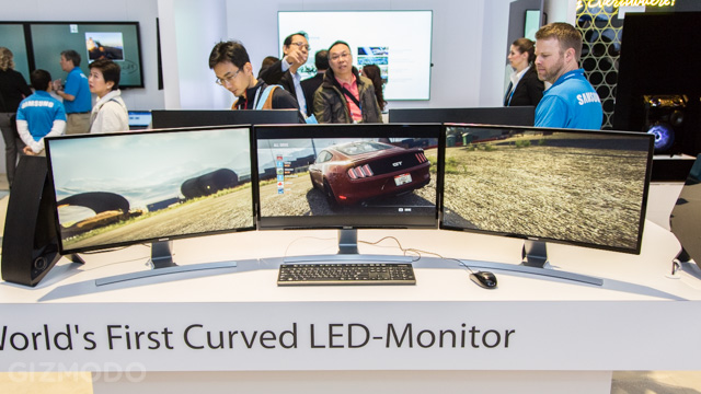 I Want Samsung’s First Curved Monitor (To Be More Awesome)