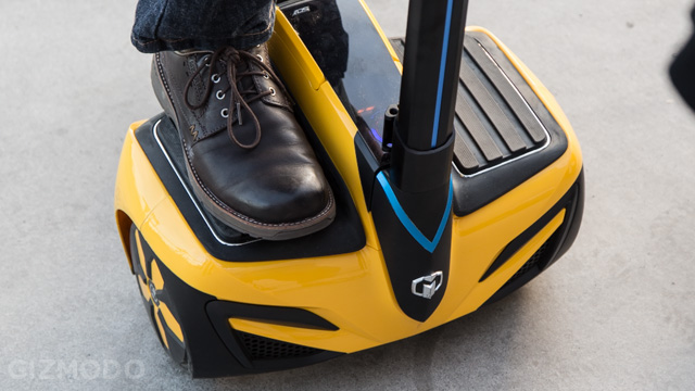 InMotion SCV Hands-On: A Cheaper, Lighter Segway That’s A Lot Of Fun