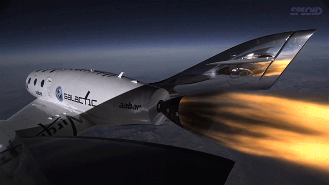 Spectacular Photos Of SpaceShipTwo Breaking The Sound Barrier