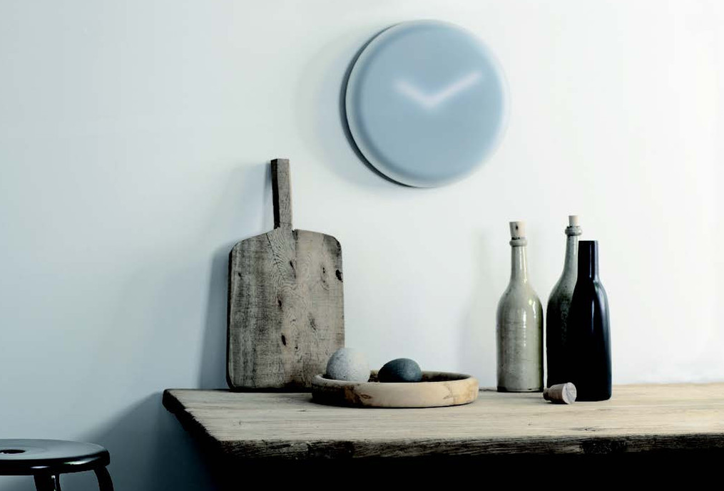 Punctuality Isn’t A Priority With This Hazy, Hard-To-Read Clock