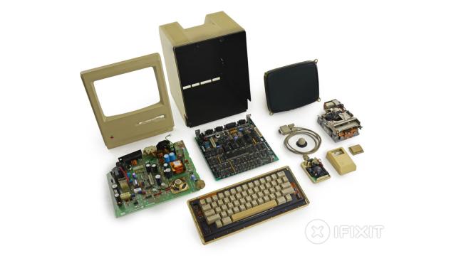 Macintosh 128K Teardown: A Time Capsule With Keyboard And Mouse