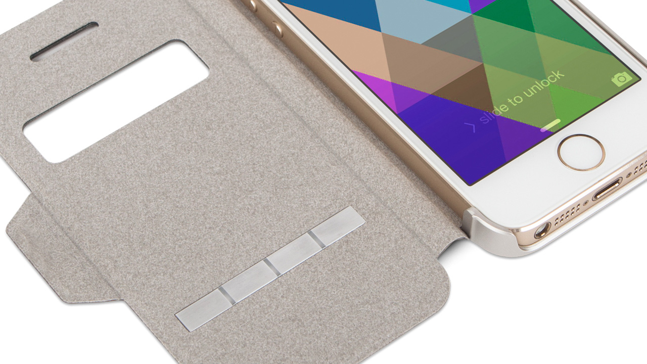 A Touch-Sensitive iPhone Case That Lets You Answer Calls While Closed