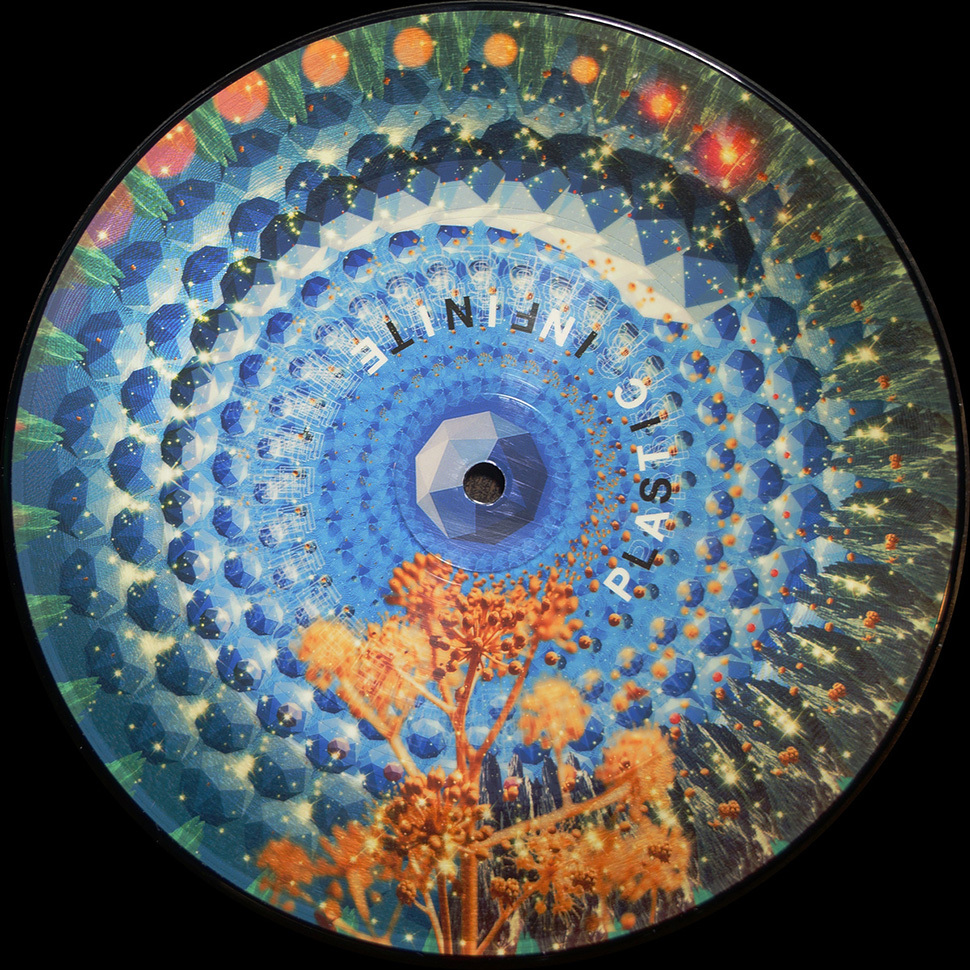 Watch This Vinyl Record Play Music And A Full-Colour Animation