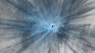 A Spectacular New Crater Shows The Hostile Face Of Mars