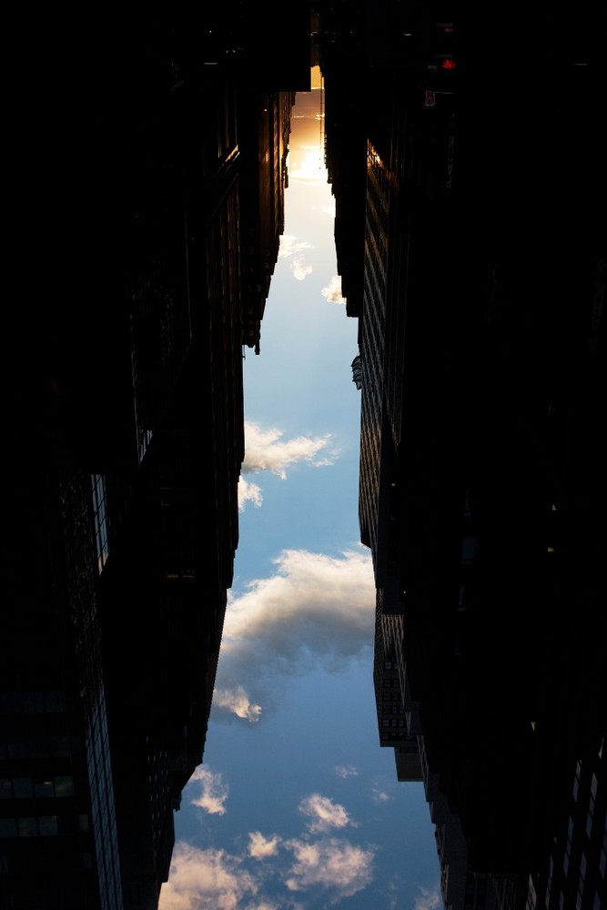 These Heavenly Photos Reveal Cities Hidden In The Sky Above New York City