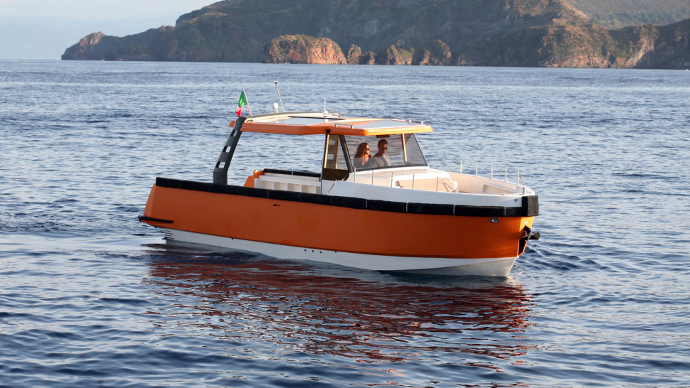 A Modular Boat You Can Reconfigure For Work Or Play