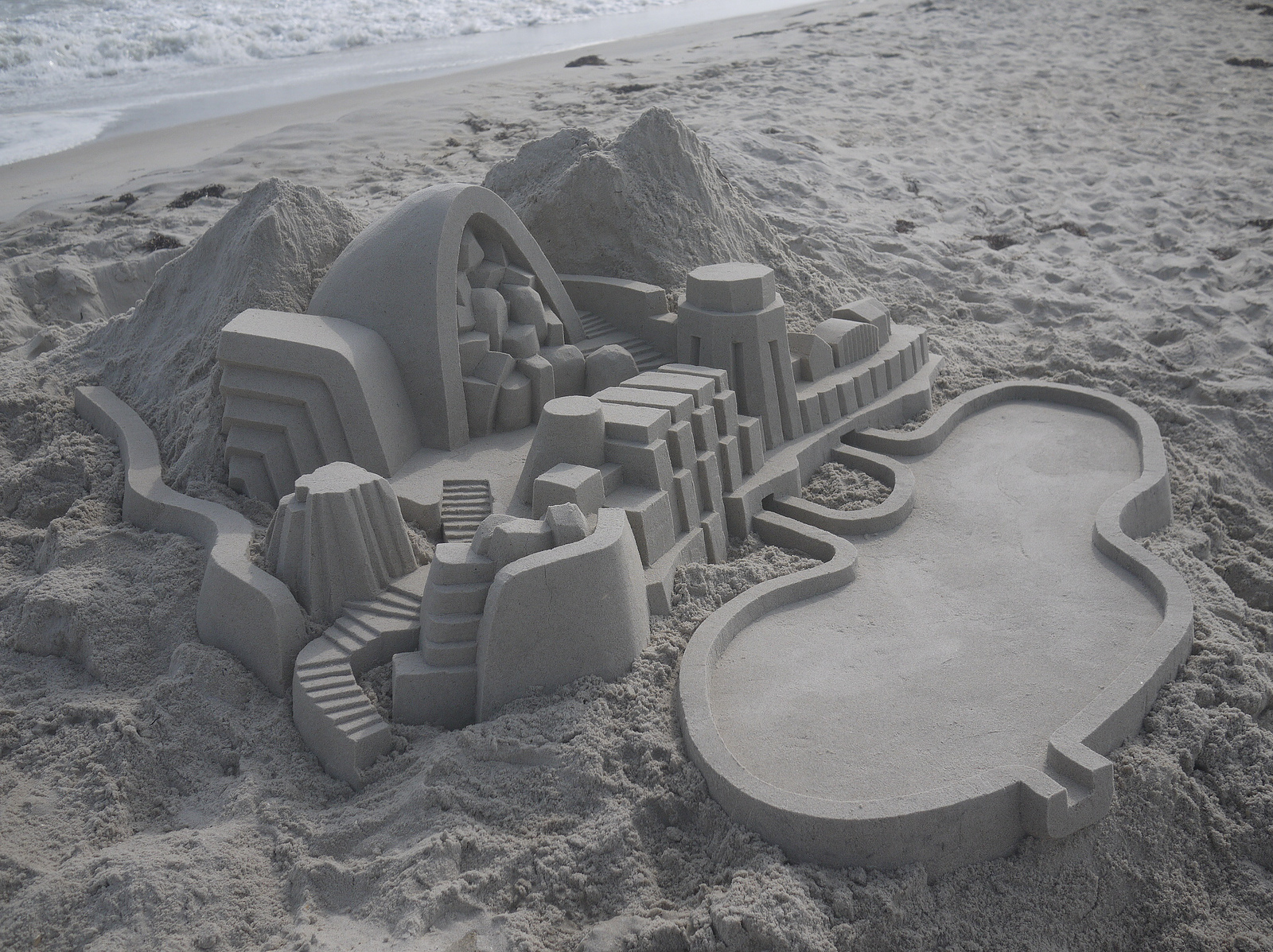 These Modernist Sand Castles Are Cooler Than Any Architectural Model