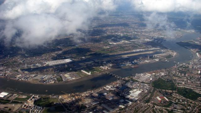 Can Developers Turn This Old London Dock Into A Chinese Super-Hub?