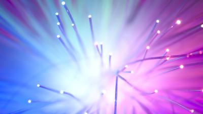 This New ‘Pure’ Laser Makes Fibre Optic Networks 20x Better