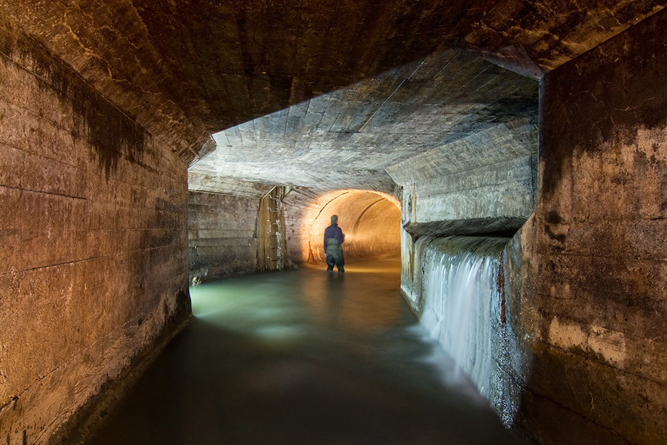 Explore 5000km Of Tunnels Beneath Montreal