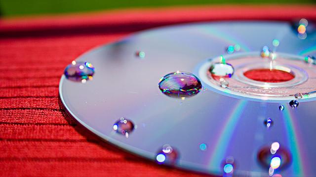 Sony And Panasonic’s New Optical Archival Discs Will Store Up To 1TB