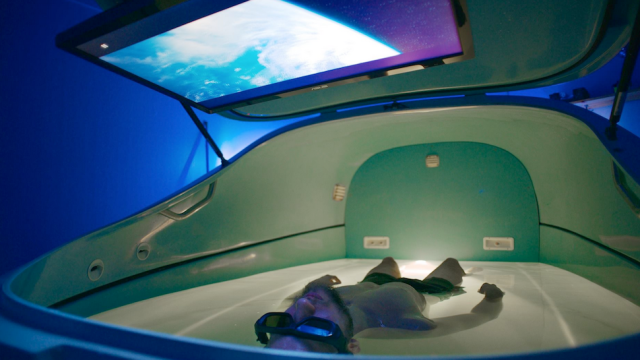 You Haven’t Seen Gravity Until You’ve Seen It In A Weightlessness Tank