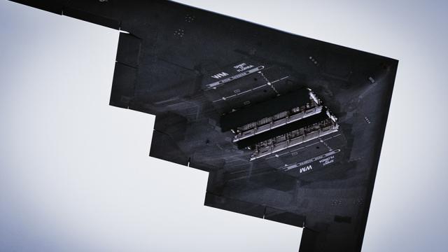 The 1989 B-2 Bomber Still Feels Like A Plane From The Future — Or A UFO