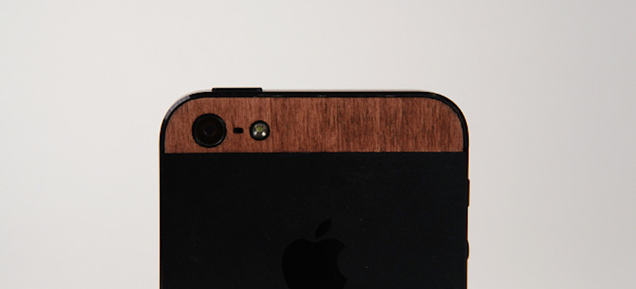 I Want These Gorgeous Wood Panels On My IPhone Right Now