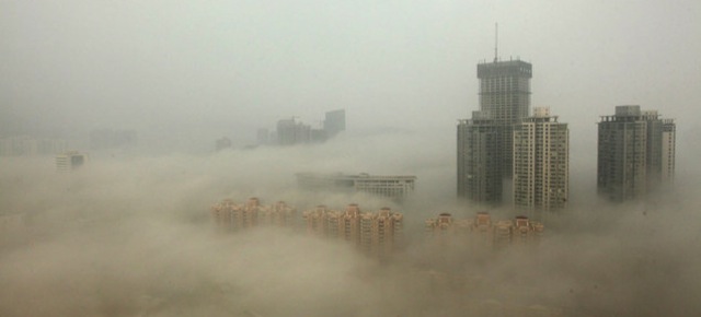 China Offers Smog Insurance For Sight-Seeing Tourists Who Can’t See