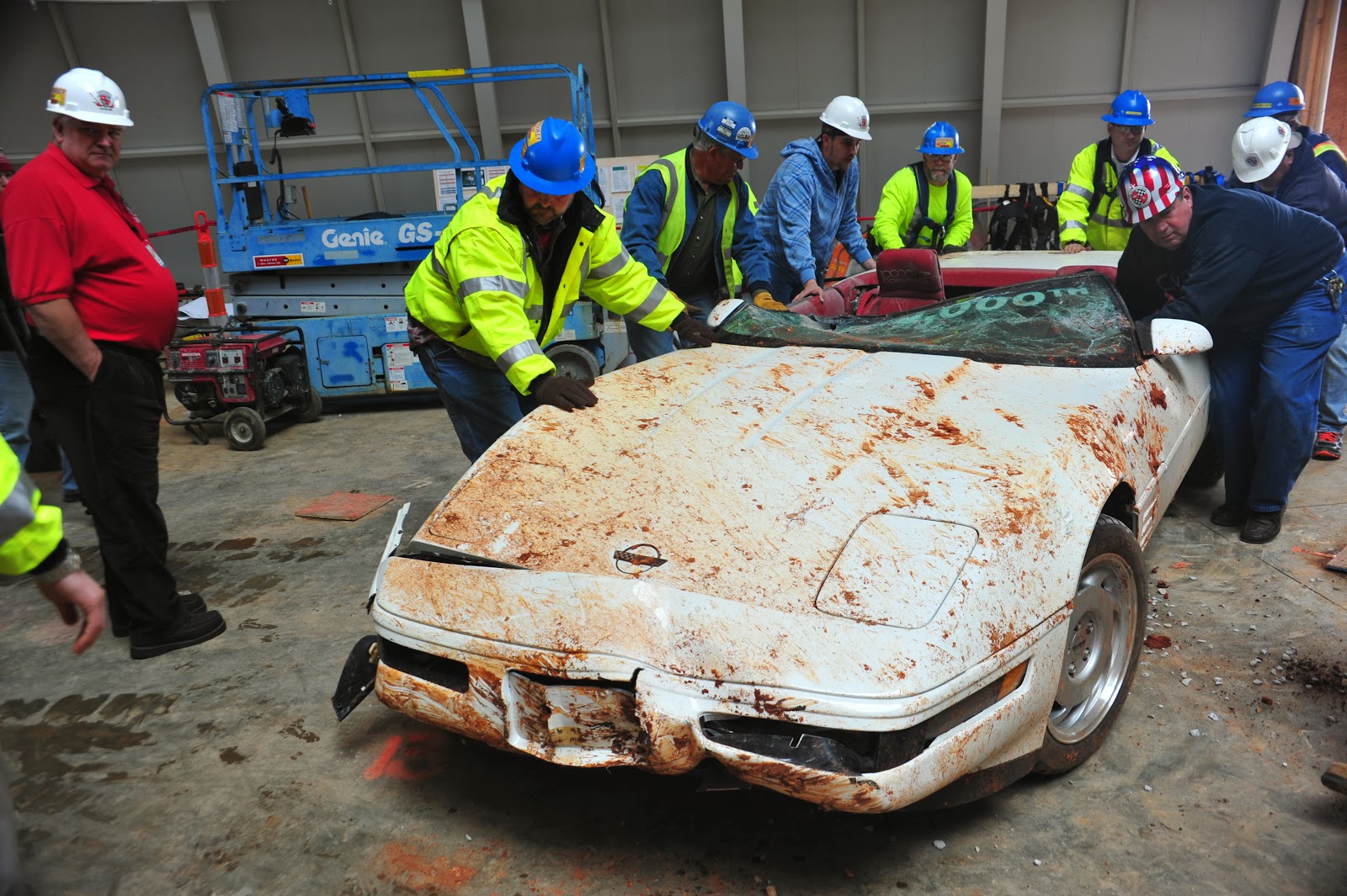 How The Corvette Museum Rescued Its Cars From A Giant Sinkhole