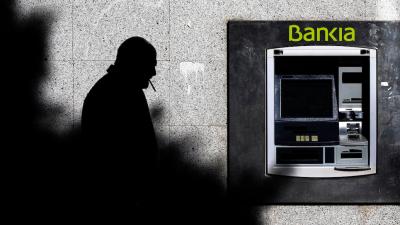 Hackers Can Force ATMs To Spit Out Money With A Text Message