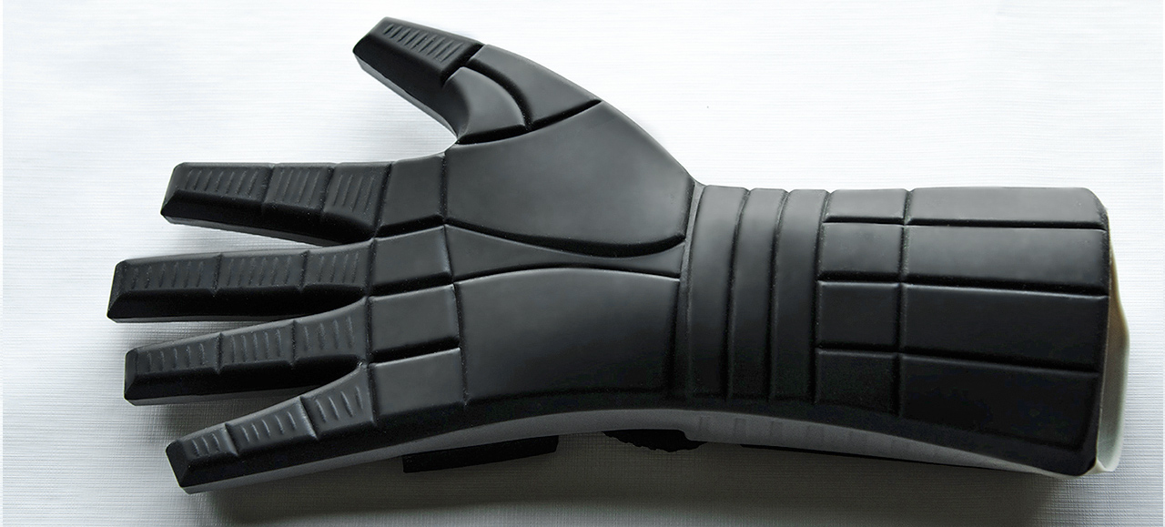 This Is The Power Glove Oven Mitt You Want To Buy