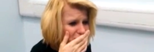 The Incredible Moment In Which A Deaf Woman Hears For The First Time