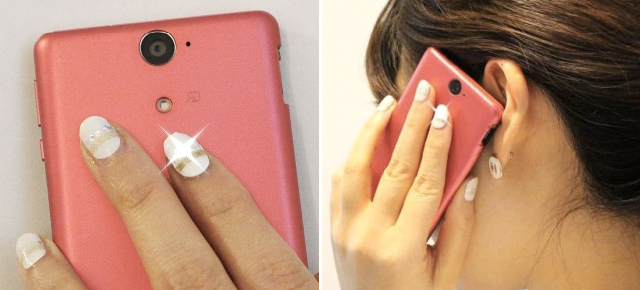 LED Fingernails That Actually Flash When An NFC Signal Is Nearby