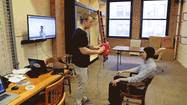 Trying Out A 3D Scanner That Makes Helmets Custom-Moulded To Your Head