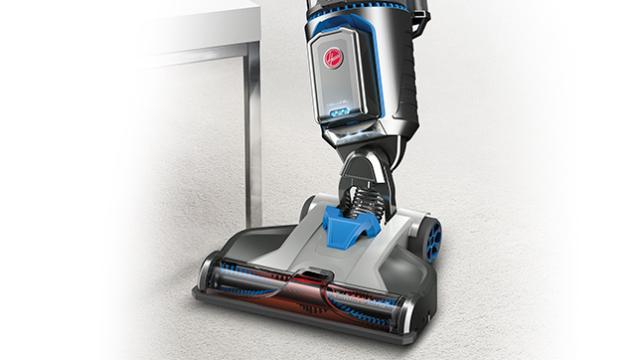 A Pair Of Batteries Keep This Cordless Vacuum Running For Almost An Hour