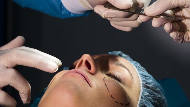 Using Plastic Surgery To Keep Astronauts Human On Long Space Missions