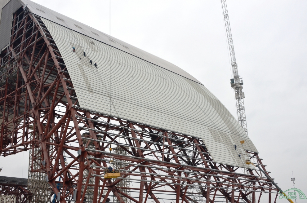 Chernobyl’s Steel Radiation Shield Is The Biggest Moving Structure Ever