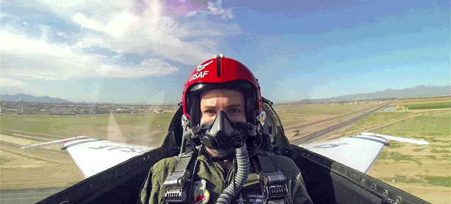 What Happens When A Normal Guy Gets To Fly In A Thunderbird F-16