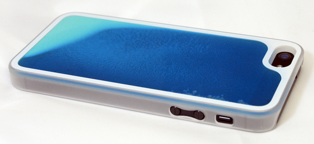 A Sand Art Case Gives Your iPhone A Radical ’80s Makeover