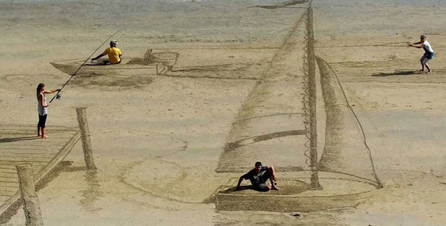 These 3D Sand Drawings Create Fun Trippy Illusions On The Beach