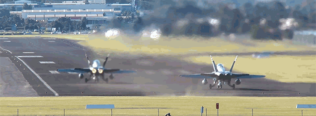 Wings Over Illawara, Australia: Crosswind Take-Offs Suck Even If You’re Riding A Fighter Jet