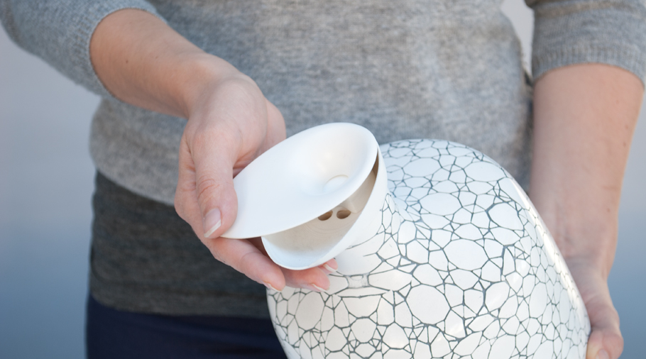 3D-Printed Electric Water Kettle Inspired By Nautilus Shells