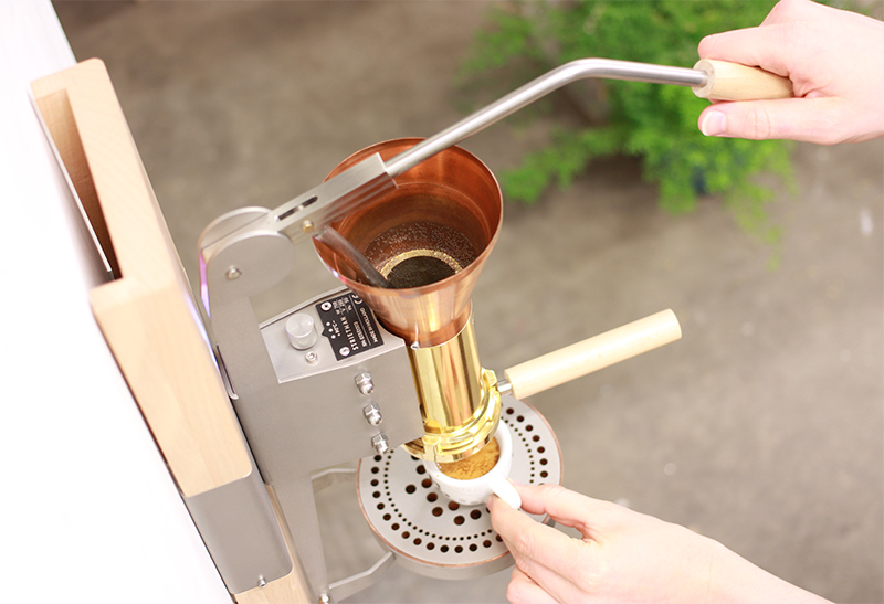 This Wall-Mounted Espresso Machine Is Dripping With Good Looks