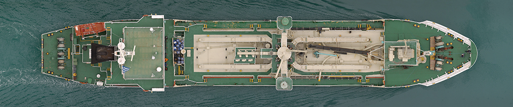 Inspect The Detailed Geometry Of Ships In These High-Res Photos