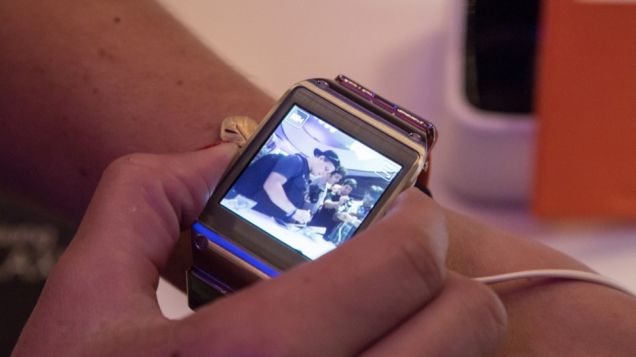 Report: Samsung Is Still Working On A Smartwatch That Is Also A Phone