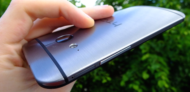 HTC One Mini 2 Review: Premium Looks For Smaller Pockets