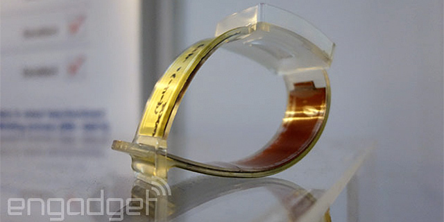 Flexible Battery Straps Could Double A Smartwatch’s Runtime