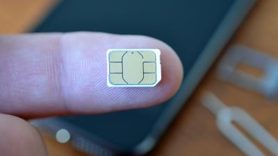 A Wearable SIM Could Let You Use One Number With Any Device