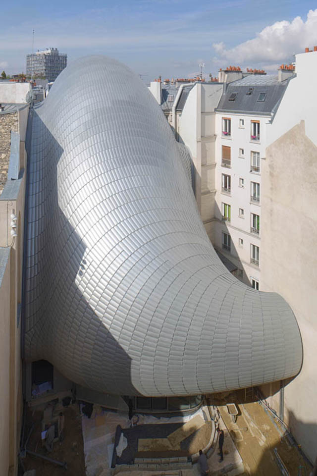 This Glistening Steel Armadillo Now Occupies Downtown Paris