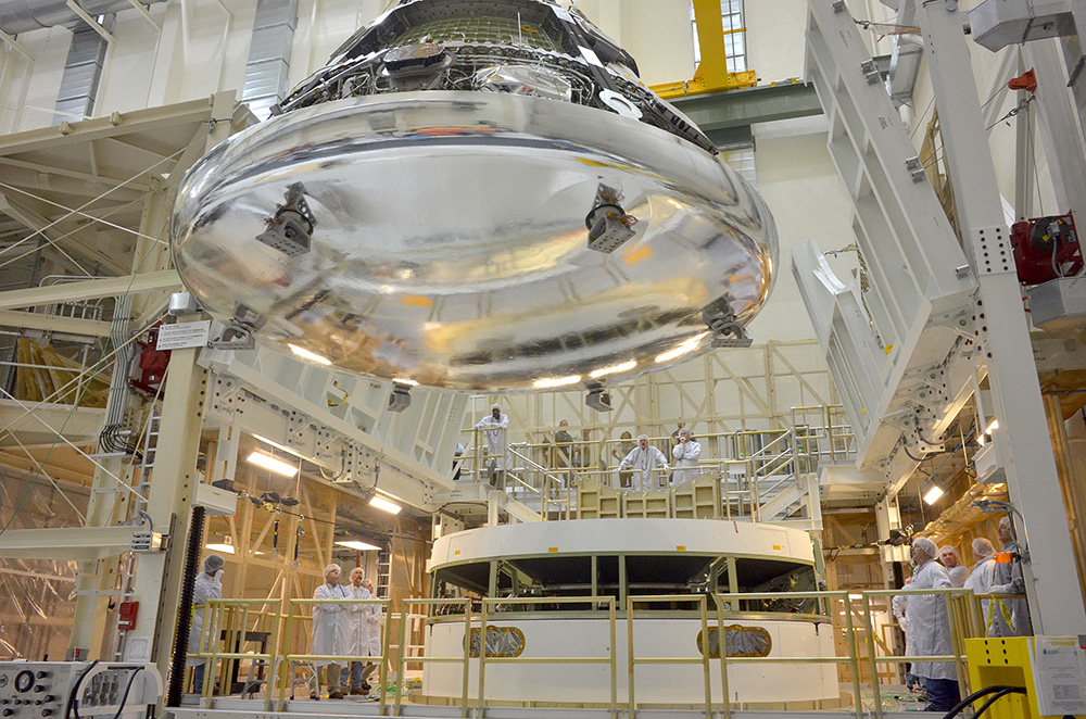 NASA’s Orion Crew Module Looks Like A Liquid Metal Alien Spaceship