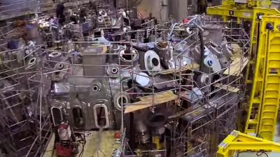 Nine-Year Timelapse Video Shows How To Make A Nuclear Fusion Reactor