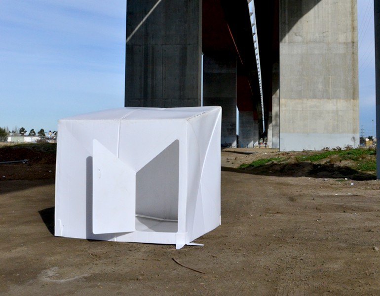 This Australian Origami-Inspired Emergency Shelter Pops Open In Seconds