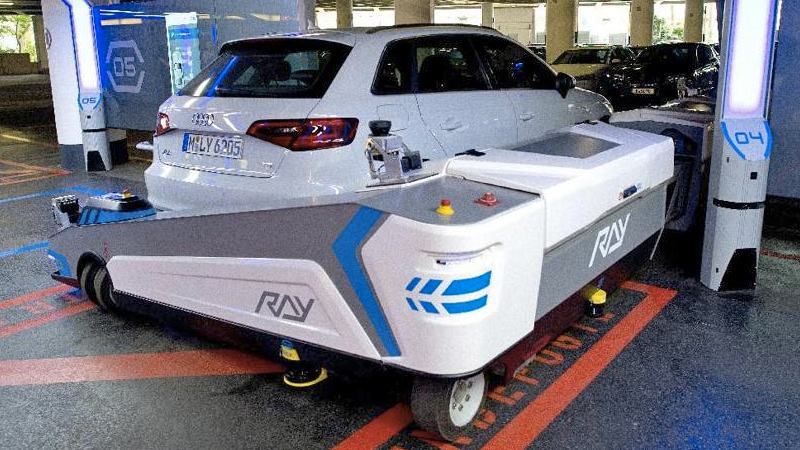 Robotic Forklift Valet Doesn’t Even Need To See Inside Your Messy Car