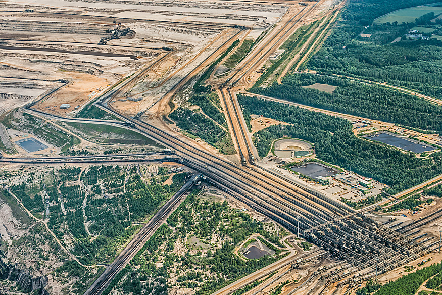 Aerial Photos Of Coal Mining Pits Are Sublime And Terrifying