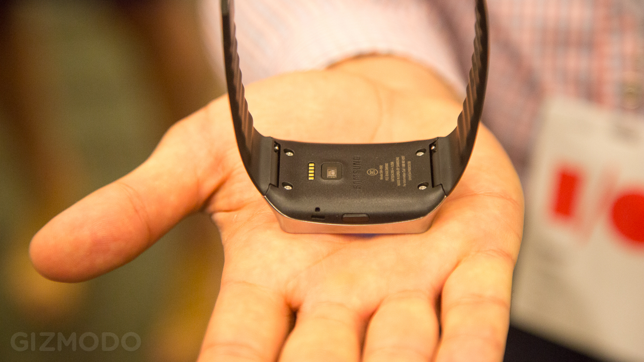 Samsung Gear Live Hands-On: Turns Out Smartwatches Could Be Great