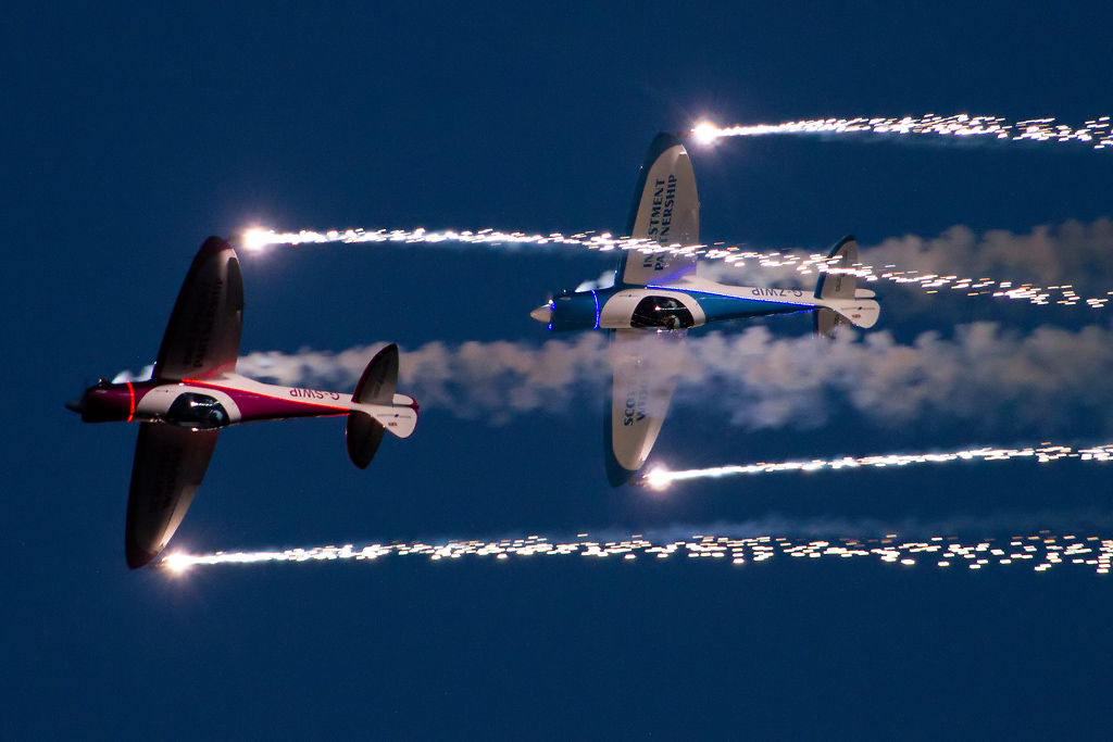 Spectacular Images Of The World’s First Pyrotechnic Air Acrobatic Team