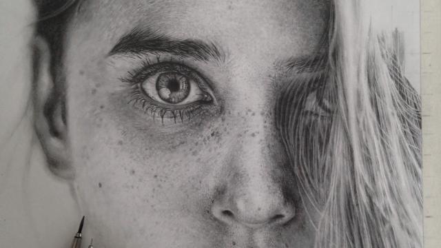 Hyperrealistic Graphite Drawings Are Indistinguishable From Photos